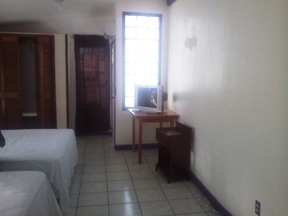 Amelia Guest House 圣佩德罗 外观 照片