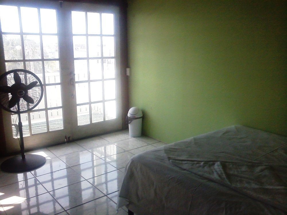 Amelia Guest House 圣佩德罗 外观 照片