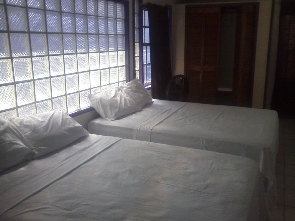 Amelia Guest House 圣佩德罗 外观 照片
